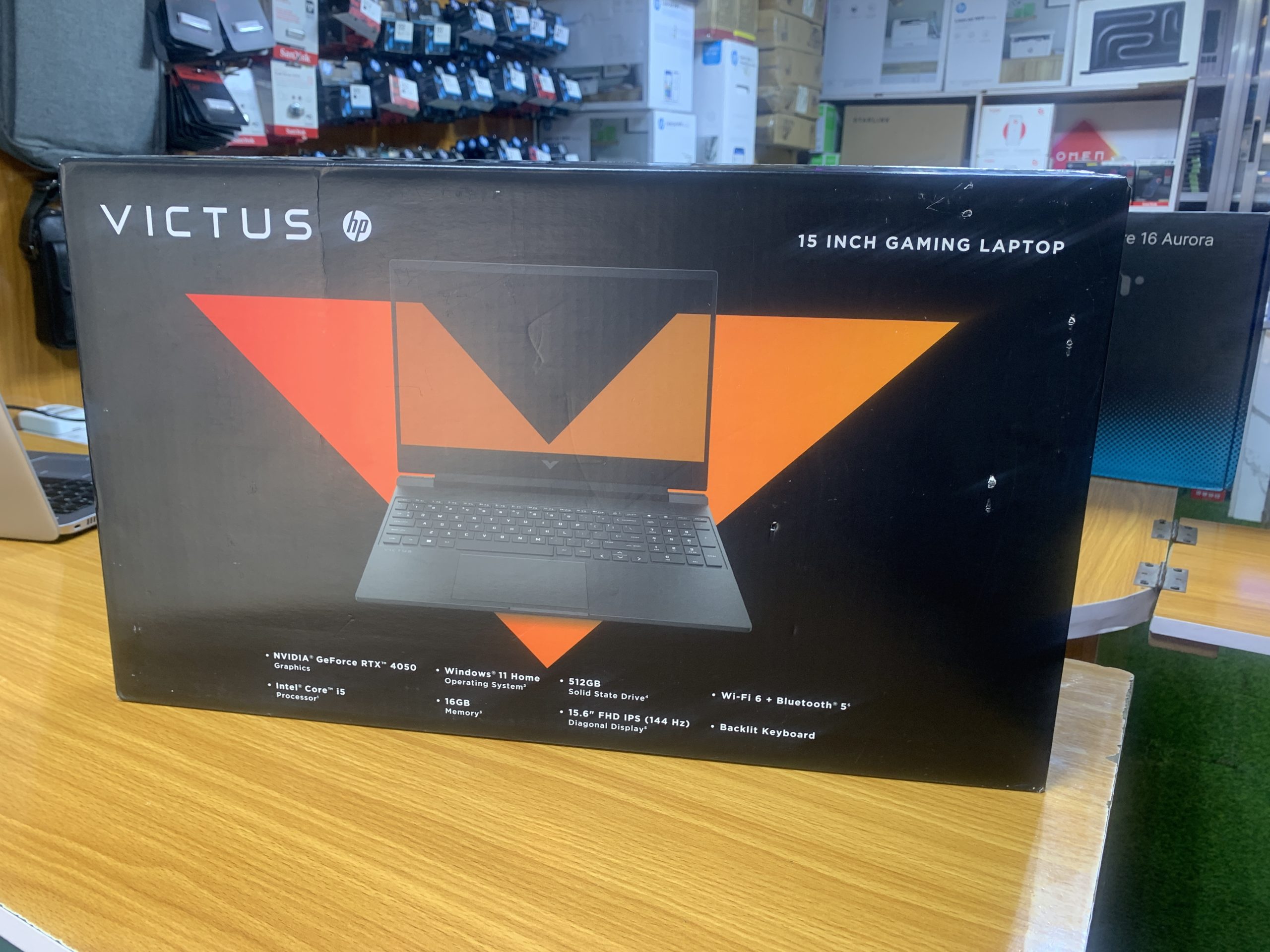 HP Victus 15 Gaming PC - Image 2