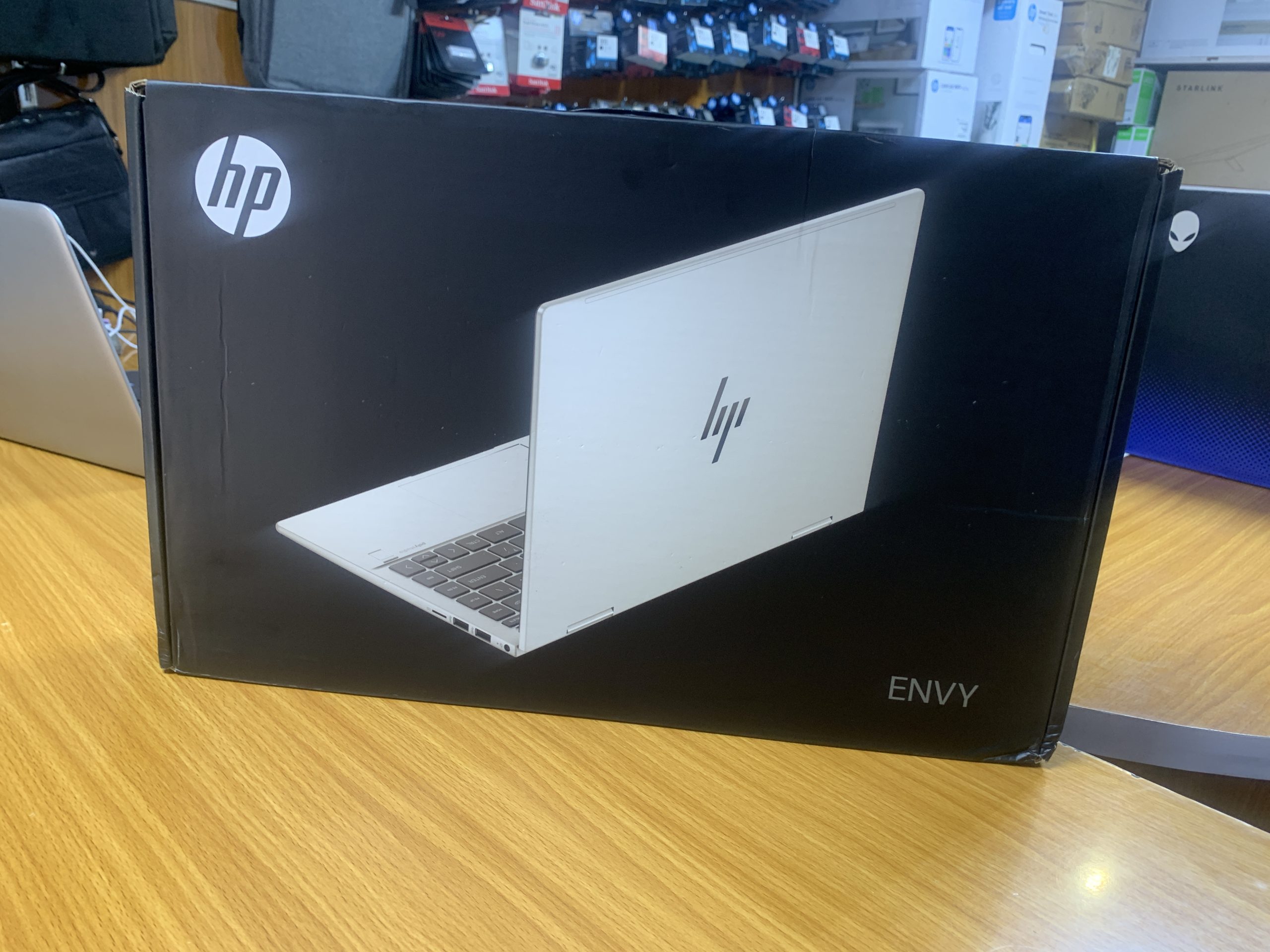 HP Envy 2-in-1 14" FHD