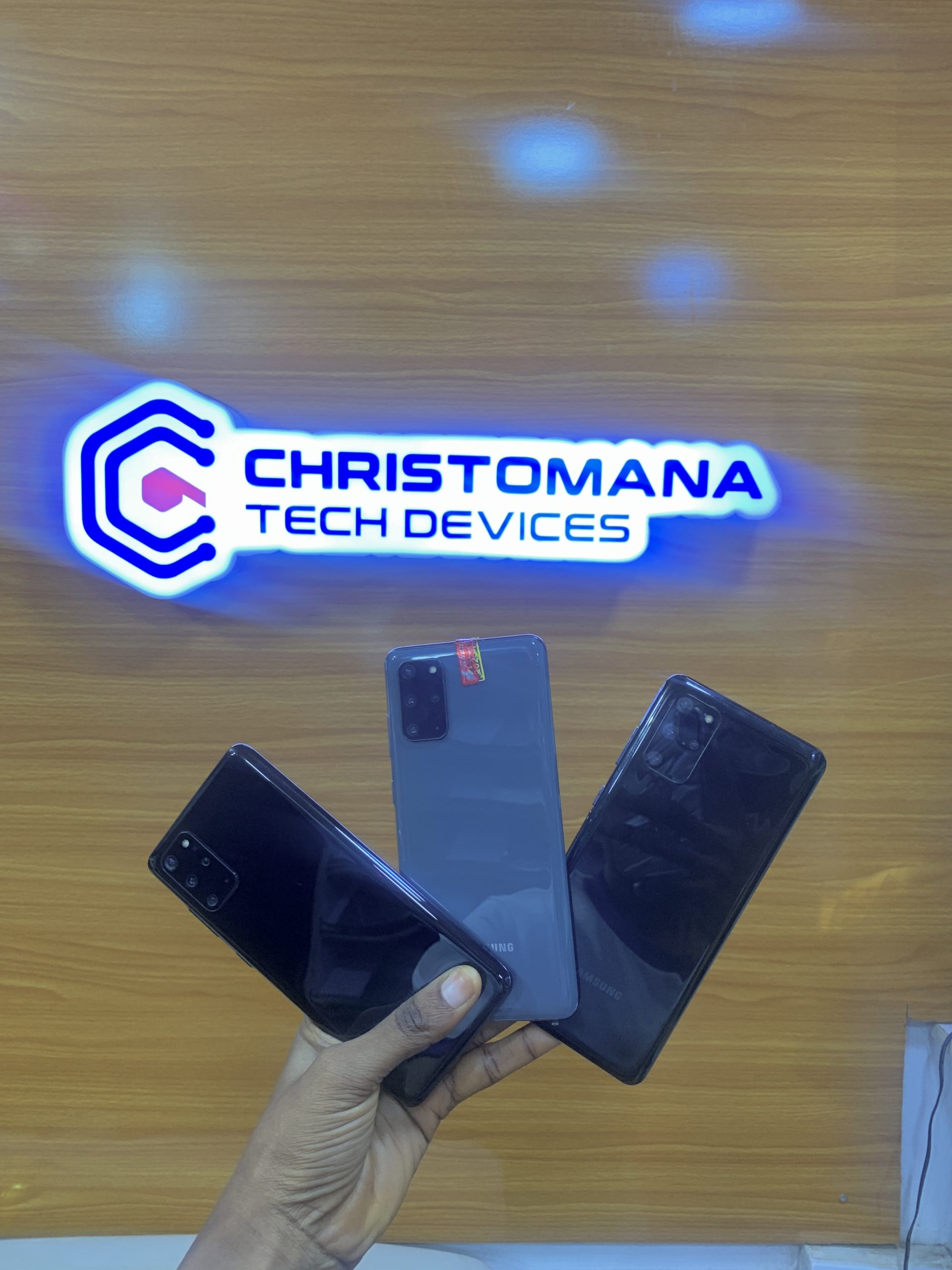 Samsung Galaxy S20+ - Image 2