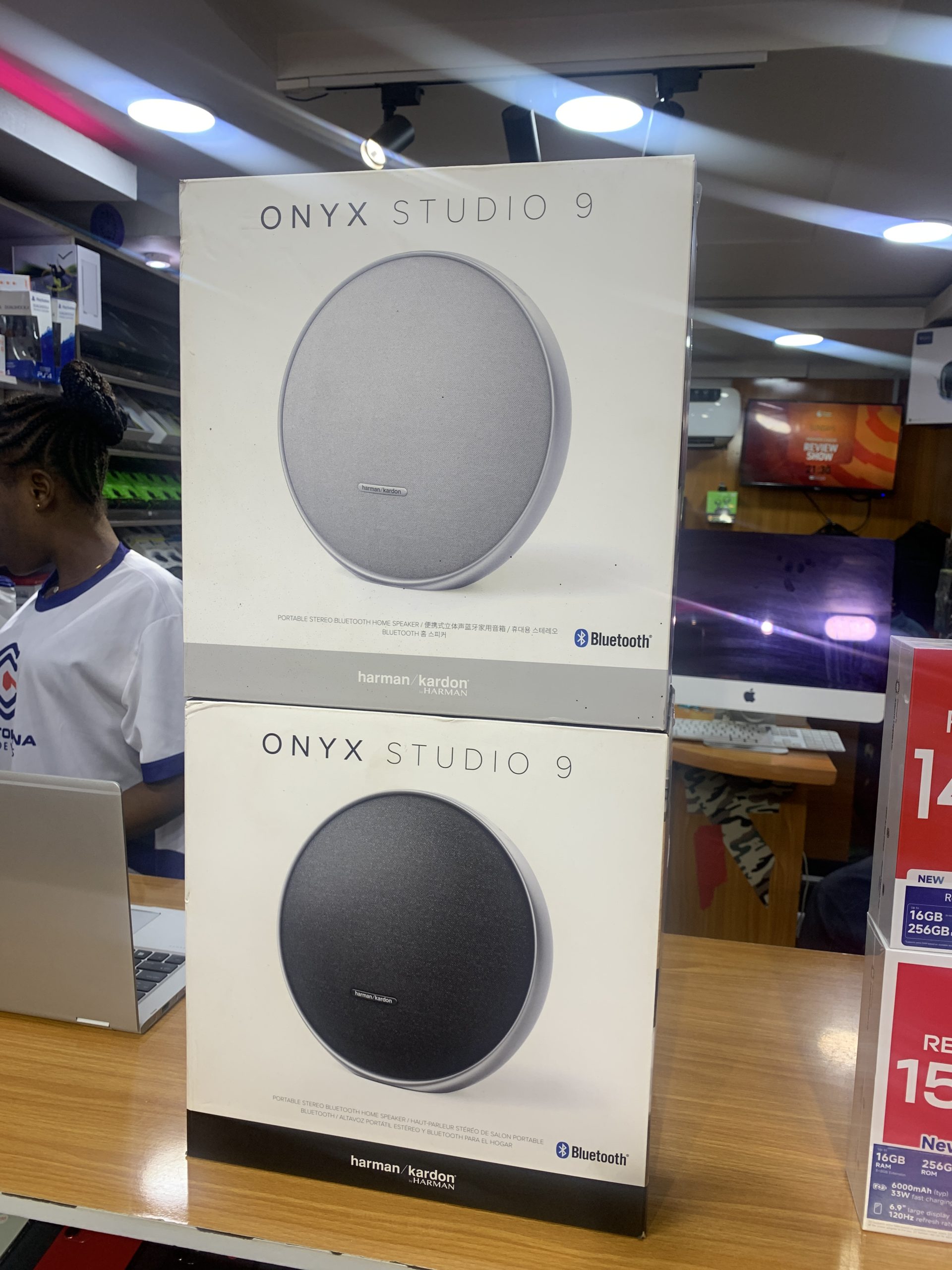 Onyx Studio 9 - Image 5